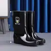 Botas de lluvia de seguridad de caña alta para hombre, botas de lluvia cortas, impermeables y antideslizantes, con forro de felpa engrosado, resistentes a ácidos y álcalis, botas de agua extra altas, botas de goma para cocina
