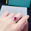 Anillo de plata de ley con incrustaciones de rubí color sangre de paloma simple Joker apertura atmósfera de moda anillo femenino piedra principal 7*9mm