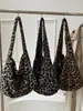 Bolso Tote de Peluche con Estampado de Leopardo Nuevo Vintage Otoño 2026 para Mujer, Estilo Coreano Casual de Gran Capacidad para el Trabajo, Bolso de Hombro