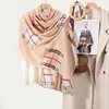 Nuevo Bufanda Estampada de Algodón y Lino para Mujer de Alta Venta, Chal Versátil de Gama Alta, Elegante y Lujoso Pañuelo de Playa