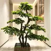 Árvore de Pinheiro Artificial Pinheiro de Boas-Vindas Podocarpus Pinheiro Falso Decoração de Shopping Center Hotel Modelagem Beleza Pinheiro de Boas-Vindas Ornamentos de Paisagem