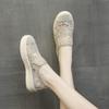 Sapatos Femininos 2026 Novos Sapatos de Malha Respirável de Verão para Mulheres Verão Antiderrapantes Solado Macio Moda Bordados Sapatos de Uma Sola para Mães