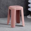 Taburete de plástico creativo moderno para el hogar, taburete cuadrado simple para comedor, engrosado, apilable, taburete para vestidor, moda de lujo ligero