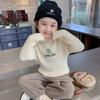 [Pronta Entrega] Camisetas Básicas Femininas para o Inverno 2025 Novo Estilo Menino Bebê Moda Roupas Infantis Outono e Inverno Roupas de Inverno