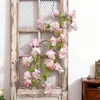 Cipós de Cerejeira Simulados com Folhas Enrolados em Tubos de Ar Condicionado, Tiras de Flores de Cipó, Cipós de Flores Artificiais, Cipós de Flores Decorativos