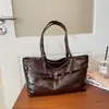 Bolso grande de cuero encerado retro para mujer 2026 nuevo bolso de axila casual de alta gama bolso de hombro plisado para commuting