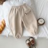 Ropa infantil de calidad Young Wo para niños abrigo de invierno versión coreana de algodón cálido acolchado de algodón exterior ropa de moda para bebé niños al por mayor