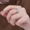 Anillo de Moda Trendy Chapado en Plata con Mantra de Seis Palabras, Diseño Clásico, Anillo Vintage Desgastado para Dedo Índice de Hombre, Venta Directa del Fabricante