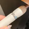 Anel Aberto Peixe Pequeno com Gotejamento de Óleo de Zircônia e Pérola Anel para Dedo Indicador com Sensação de Nicho de Alto Padrão Design de Luxo Leve Joia de Mão da Moda para Mulheres