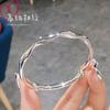 Pulsera de Plata Torcida Moebius para Mujer Nueva Pulsera Simple de Alta Gama para Novia