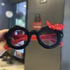 Gafas de Sol Infantiles con Lazo de Flor, Gafas Lindas para Tomar Fotos, Protección UV para Niñas y Niños, Gafas de Sol Adorables