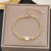 Centenas de Pulseiras Meichen Europeias e Americanas Ouro 18K Não Desbota Aço Titânio Femininas Simples e Versáteis Ins Personalizadas Moda Joias de Mão