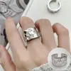 Anillo de fuegos artificiales elegante y exquisito para mujer, lujo ligero, moderno, único, anillo abierto versátil, borde ancho, anillo de moda para el dedo índice de celebridad de internet