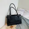 Bolsa Tote Grande de Textura Simples e Alta Qualidade para Mulheres Novo Estilo 2026 para Ir ao Trabalho Casual Versátil de Mão Ombro Sob o Braço