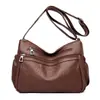 Bolsa Grande para Meia-Idade 2025 Novo Estilo Bolsa Transversal de Ombro Único para Idosos Mochila Feminina Grande Capacidade Bolsa de Couro Macio para Sogra