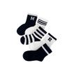 Par de Meias Infantis Yi Verão Novo Malha Respirável Coreana Letra Meia-Calça Algodão Penteado Meias Esportivas Preto e Branco