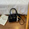 Shuai Mi Home 2026 Outono Novo Bolsa de Mão Boston Fashionável e Estilosa Simples Grande Capacidade Bolsa de Ombro de Nicho