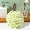 La bola de flor para baño es súper suave y no se deshace, lo que la hace perfecta para exfoliar y bañarse.. Es una herramienta de baño de burbujas de tamaño grande tanto para hombres como para mujeres, diseñada para la limpieza