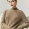 Suéter de Cachemira Baicaierong Otoño/Invierno 2026 para Mujer con Cuello Semi Alto, Diseño Versátil, Tejido de Lana