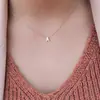 Verão Novo Colar Simples Colar de Letra de Metal Elegante e Versátil Corrente Clavicular de 26 Letras para Mulheres