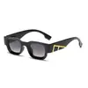 Gafas de sol de moda 2026 con montura cuadrada para mujer Estilo Ins moderno Gafas de sol transparentes rosas Anti-UV Personalizadas Modernas