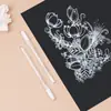 Marcador Artístico Bolígrafo Especial Cartón Negro Gancho Blanco Línea Bolígrafo DIY Pintura Graffiti Bolígrafo Papelería Sencilla Bolígrafo para Cuaderno