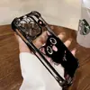 Funda de Teléfono Linda de Gato Negro con Corazón para iPhone17 Linda Funda de Teléfono Apple 16 Esquinas Cuatro Protección contra Caídas Transparente Galvanizada Suave
