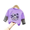 Camiseta fresca de algodón puro para niño con estampado de dibujos animados, base a rayas estilo japonés con retazos, camiseta casual tipo dos piezas