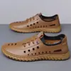 Zapatos de Cuero Transpirables de Verano para Hombre, Estilo Delgado, Zapatos de Cuero Huecos Casuales Transpirables para Hombre, Zuecos Deslizantes para Hombre