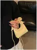 Bolso Dulce de Moda Nuevo para Primavera 2026 Transfronterizo para Mujer, Bolso de Mano Versátil Versión Coreana, Bolso Cruzado de Hombro Único de Nicho