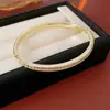 Pulsera Abierta Geométrica Moda Estilo Minimalista Simple Anillo de Pulsera con Cierre de Circonita y Perla Joyería Versátil de Nicho Venta al por Mayor