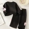 26 Conjunto Infantil de Comércio Exterior Primavera e Outono Novo Moletom de Manga Longa com Laço Calça de Perna Larga Roupa Casual Confortável para Bebê