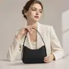 Bolso bandolera versátil de alta gama al por mayor transfronterizo para mujer, nuevo bolso de hombro de moda para damas francesas 2026, bolso de axila
