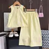 Conjunto de Roupa Estilo Coreano para Meninas 2026 Verão Roupa para Bebê Menina Colete Sem Mangas Patchwork de Renda e Calça Longa com Barra de Renda Conjunto de Duas Peças