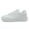 QW-012 Tenis blancos de suela gruesa para mujer, nuevos zapatos deportivos casuales de suela blanda primavera/verano 2026, tenis versátiles para mujer