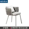 Conjunto de Três Peças de Cadeira de Rattan para Exterior Nórdica Mesa e Cadeira de Varanda Combinação de Mesa de Centro Modelo de Sala de Estar Mobiliário de Rattan Trançado e Ardósia de Luxo Leve para Lazer