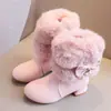 Novas botas de inverno de pele para meninas 2026, bico fino, salto grosso, cor sólida, zíper lateral, botas longas, botas da moda, atacado para exportação