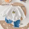 Camiseta interior de manga larga para niños Primavera y Otoño Nueva camiseta casual estilo western estampada para niños y niñas camiseta de bebé moderna 0183A025