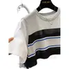 Conjunto Patchwork Falso de Duas Peças Estilo Coreano Redutor de Idade com Listras em Cores Contrastantes Camiseta de Manga Curta para Mulheres, Top de Tricô Fino para Verão