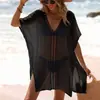 Verano 2026 Nuevo Ropa Femenina Europea y Americana Tops Transfronterizo Color Sólido Decoración de Encaje Protección Solar Bikini Cubre-traje de Playa