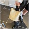 Bolsa Saco Minimalista Estilo Coreano para Mulheres, Novo Modelo 2026, Bolsa Transversal Brilhante Estilosa, Bolsa de Ombro Fashion e Tendência