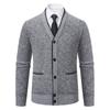 Comercio exterior 2024 cárdigan grueso con forro polar y cuello en V para hombres de mediana edad y mayores, ropa de papá de talla grande, top cálido, suéter, abrigo