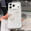 Funda Rígida para iPhone 18 con Relieve de Copo de Nieve 3D y Animales de Invierno para Apple 17, Atmósfera Fresca
