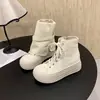 Botas curtas retrô dobráveis de sola grossa para mulheres, novo modelo outono 2026, que aumentam a altura, versáteis com saias, tênis de cano alto em lona