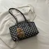 Bolsa feminina estilosa e versátil, nova coleção 2026, moderna e chique, adequada para o dia a dia, bolsa de ombro, design de poá, pode ser carregada sob o braço