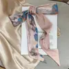 Caja de Regalo Popular Bufanda de Seda Carta Diadema Lazo Bolsa Lazo Cinta Verde Regalo a Mano Cinta del Festival del Bote del Dragón Bufanda de Seda