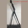 Lámpara de escultura abstracta de bola de personaje Lámpara de sala de exposiciones lámpara de oficina de ventas de hotel Lámpara de decoración artística lámpara de león lámpara de pie con forma humana
