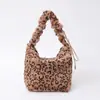 Bolso peludo de Otoño e Invierno, Bolso de mujer con estampado de leopardo retro, Bolso de hombro moderno callejero, Bolso cruzado de gran capacidad, Bolso de felpa, Versátil