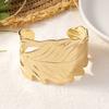 Pulsera de Personalidad Transfronteriza Europea y Americana Anillo Dorado Diseño Nicho de Alta Gama Pulsera de Moda Lujo Ligero para Mujer Hojas Simples