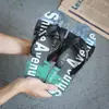 Nuevas chanclas de verano para hombre, resistentes al desgaste, antideslizantes, aptas para uso interior y exterior, diseño simple, aptas para bañarse, zapatos de playa de moda con suela plana